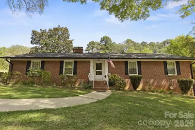 607 12th Avenue NE, Hickory, NC 28601 - Photo 1