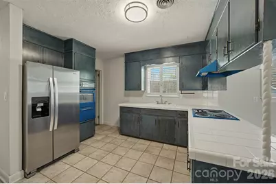 2174 Chester Avenue, Morganton, NC 28655 - Photo 21