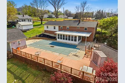 2174 Chester Avenue, Morganton, NC 28655 - Photo 9