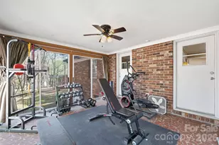 11715 Timber Ridge Rd, Charlotte, NC 28213 - Photo 21