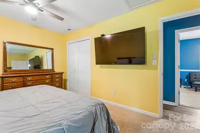 6127 Dovetail Court, Charlotte, NC 28227 - Photo 9