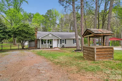 6127 Dovetail Court, Charlotte, NC 28227 - Photo 3