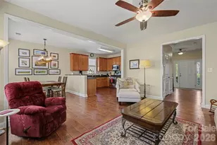 9460 Brighthaven Ln, Charlotte, NC 28214 - Photo 11