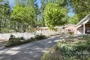 121 Wells St, Hendersonville, NC 28739 - Photo 31