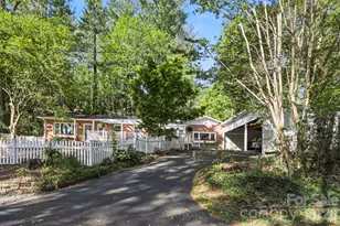 121 Wells St, Hendersonville, NC 28739 - Photo 27