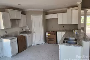 5405 Springs Rd, Conover, NC 28613 - Photo 15