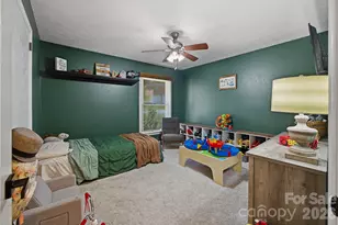 906 Hemlock Dr NE, Lenoir, NC 28645 - Photo 23