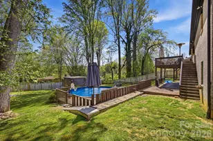 906 Hemlock Dr NE, Lenoir, NC 28645 - Photo 7