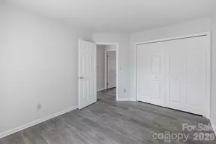 8826 Burnt Umber Dr, Charlotte, NC 28215 - Photo 21