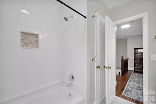 421 Sardis Ln, Charlotte, NC 28270 - Photo 33