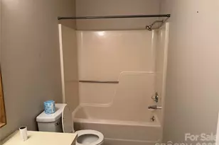 110 Ashleigh Ct, Fort Mill, SC 29715 - Photo 19