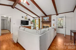 4932 Fox Den Ct, Charlotte, NC 28227 - Photo 13