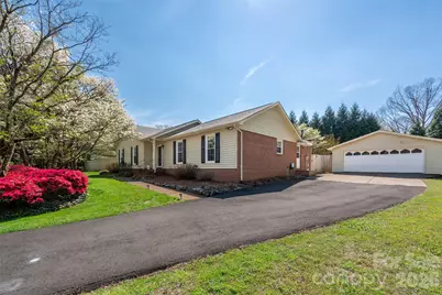 4932 Foxden Court, Charlotte, NC 28227 - Photo 3