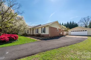 4932 Fox Den Ct, Charlotte, NC 28227 - Photo 3