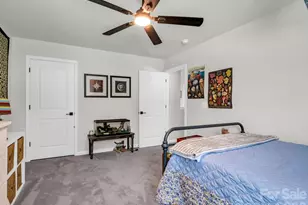 383 Fox Cove Rd, Hendersonville, NC 28792 - Photo 21