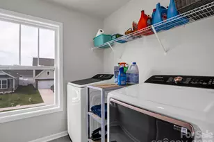 383 Fox Cove Rd, Hendersonville, NC 28792 - Photo 25