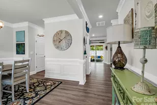 383 Fox Cove Rd, Hendersonville, NC 28792 - Photo 5