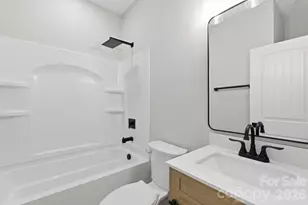 1429 1/2 Edgewood Dr, Rock Hill, SC 20730 - Photo 9