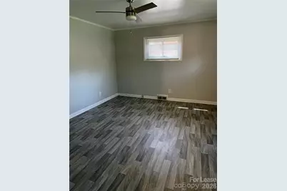 7125 Pence Road, Charlotte, NC 28215 - Photo 9