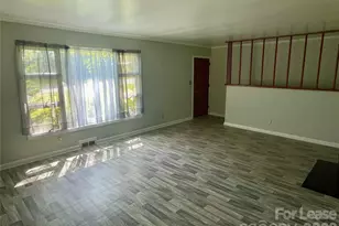 7125 Pence Rd, Charlotte, NC 28215 - Photo 3