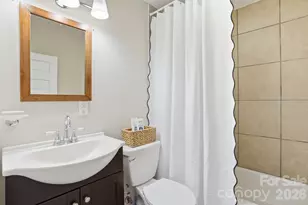 1815 Seigle Ave, Charlotte, NC 28205 - Photo 15