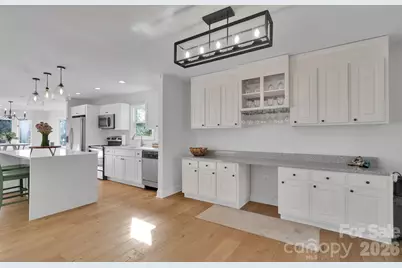 301 Hillandale Drive, Charlotte, NC 28270 - Photo 5