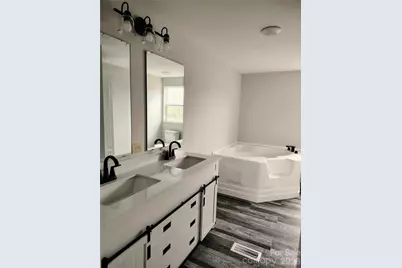 4060 Ritchfield Drive #19, Lincolnton, NC 28092 - Photo 9