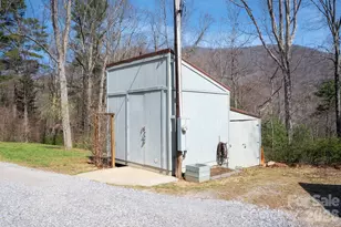 132 Peaceful View Dr, Fairview, NC 28730 - Photo 39