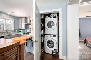 132 Peaceful View Dr, Fairview, NC 28730 - Photo 21