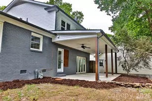 6721 Knightswood Dr, Charlotte, NC 28226 - Photo 19