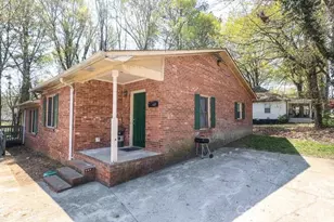 1401 W Mauney Ave, Gastonia, NC 28052 - Photo 1