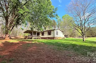 147 Capps Ln, Rutherfordton, NC 28139 - Photo 1