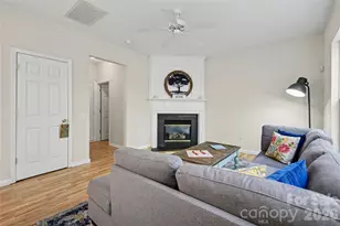 6930 Beverly Springs Dr, Charlotte, NC 28270 - Photo 11
