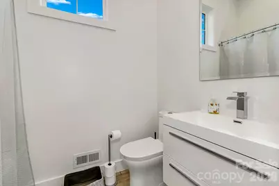 215 E Oakview Road, Asheville, NC 28806 - Photo 35