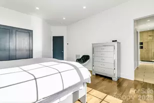 215 E Oakview Rd, Asheville, NC 28806 - Photo 21