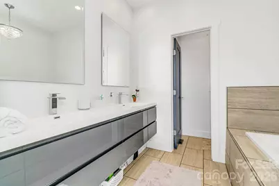 215 E Oakview Road, Asheville, NC 28806 - Photo 25