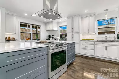 215 E Oakview Road, Asheville, NC 28806 - Photo 7