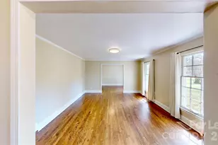 6821 View Way Dr, Charlotte, NC 28215 - Photo 3