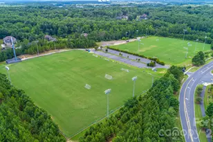 16016 Tulloch Rd, Charlotte, NC 28278 - Photo 39