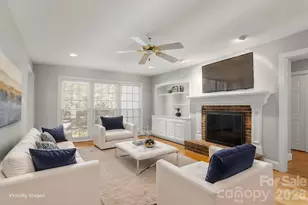 6116 Old Providence Rd, Charlotte, NC 28226 - Photo 7