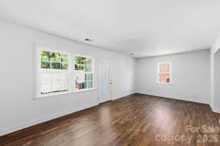 8005 Regent Park Ln, Charlotte, NC 28210 - Photo 3