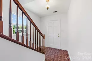 8005 Regent Park Ln, Charlotte, NC 28210 - Photo 11