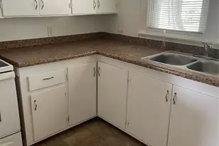 2040 Kannapolis Hwy, Kannapolis, NC 28031 - Photo 11