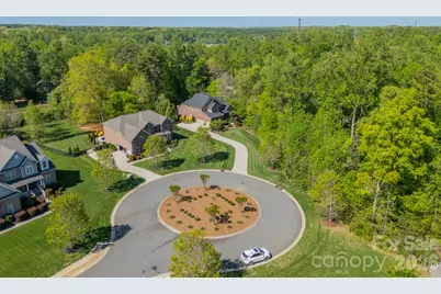 800 Hidden Pond Lane, Waxhaw, NC 28173 - Photo 3