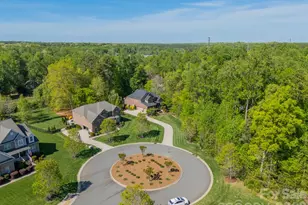 800 Hidden Pond Ln, Waxhaw, NC 28173 - Photo 3