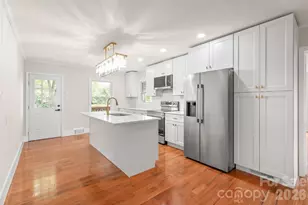 7537 Monroe Rd, Charlotte, NC 28212 - Photo 9