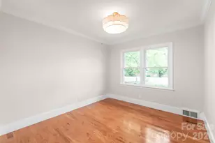 7537 Monroe Rd, Charlotte, NC 28212 - Photo 25