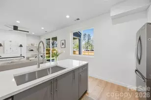 4122 Avalon Ave, Charlotte, NC 28208 - Photo 9