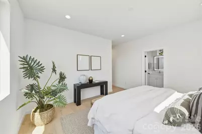 1037 Garringer Place, Charlotte, NC 28208 - Photo 15