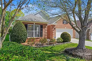 977 Platinum Dr, Fort Mill, SC 29708 - Photo 3